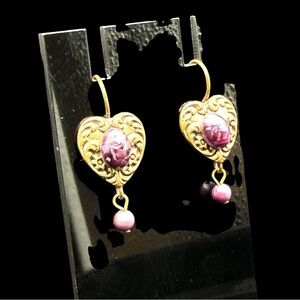 Vintage Boho Gold-tone Heart Drop Earrings Purple Cabochons and Bead Dangles
